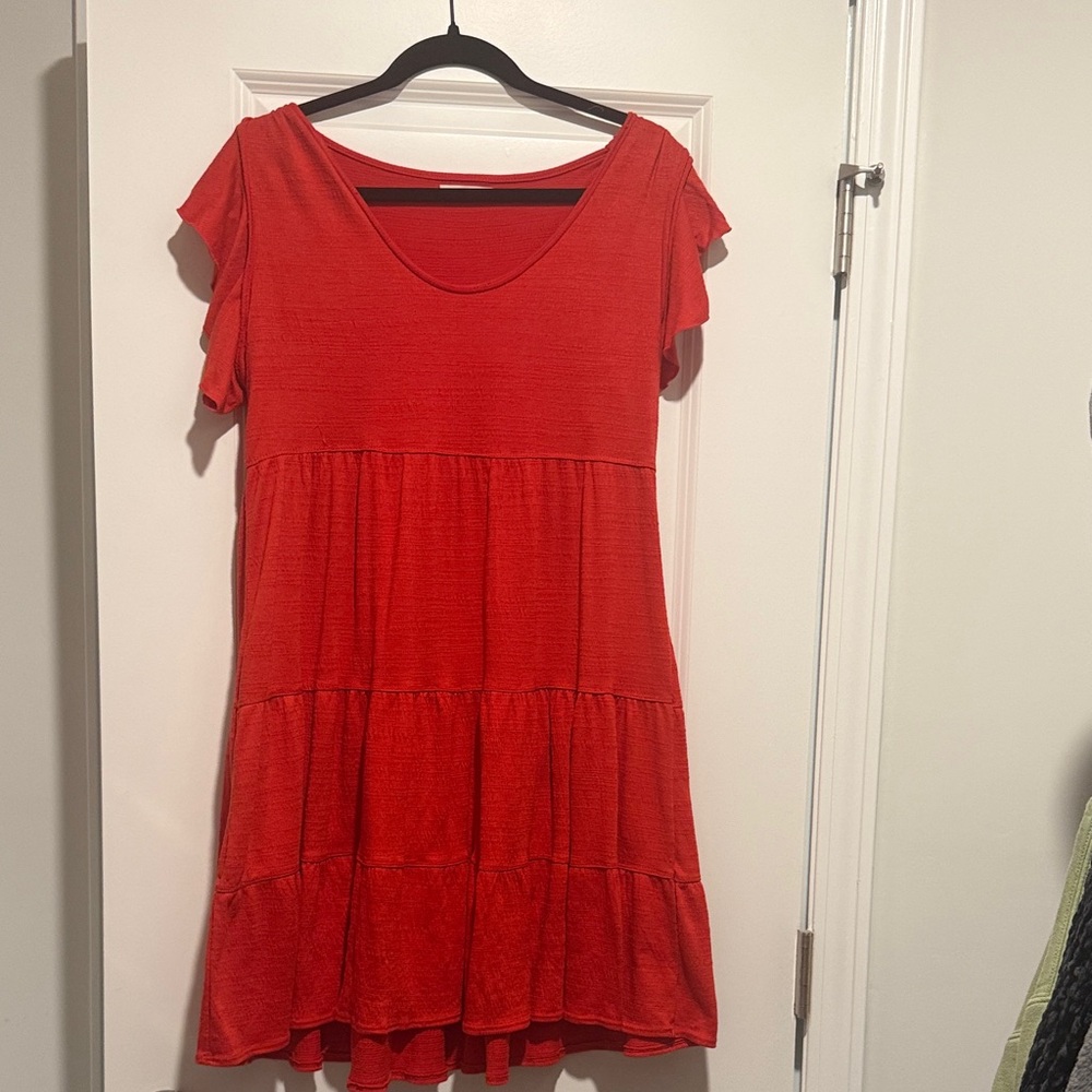 Max Studio Red Short-Sleeve Tiered Mini Dress